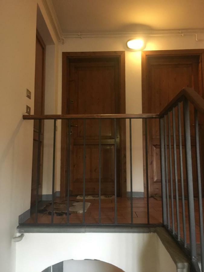 베르가모 La Casa Rustica Di Ale E Becky 아파트 외부 사진